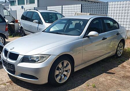 BMW 320d - viele neue Teile