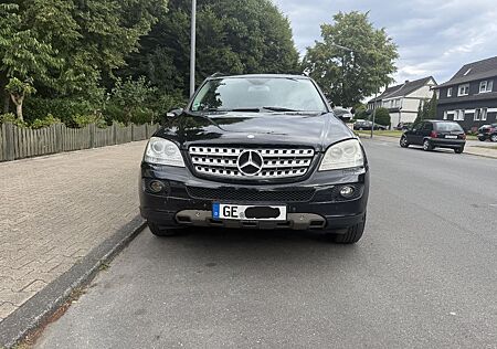 Mercedes-Benz ML 320 CDI 4MATIC -