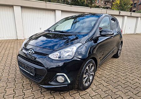 Hyundai i10 1.2 PASSION - Tüv&Service Neu - Navi - Sitzh