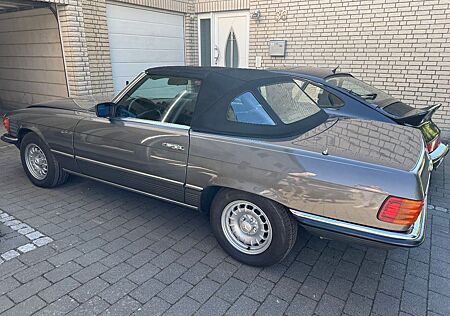 Mercedes-Benz SL 280