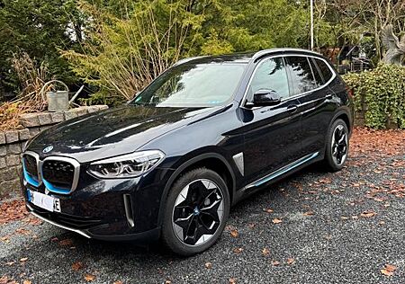 BMW iX3 IMPRESSIVE IMPRESSIVE