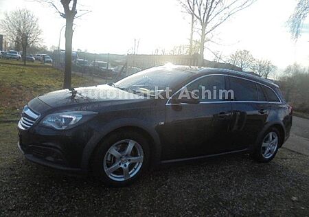 Opel Insignia 2.0 CDTI 4x4 Country Tourer NAVI+KAMERA