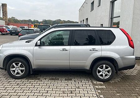 Nissan X-Trail 4x4 LE 2.0 dCi DPF 127kW LE