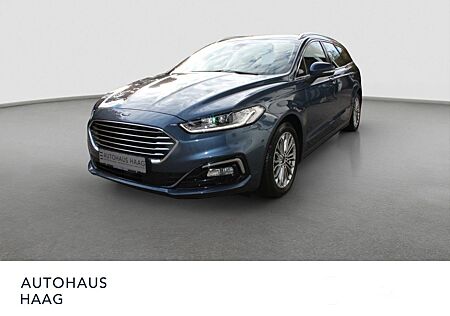 Ford Mondeo 2.0 Hybrid Titanium