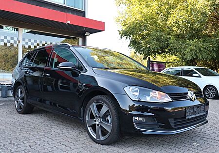 VW Golf Volkswagen VII Variant Lounge Automatik/Navi/AHK/Pano