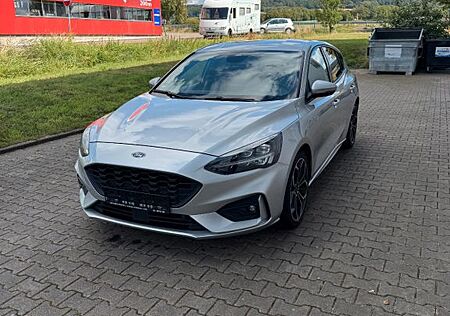 Ford Focus 1,0 EcoBoost 92kW ST-Line Auto