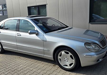 Mercedes-Benz S 600 L -