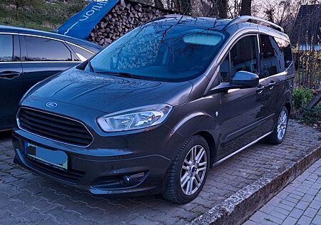 Ford Tourneo Courier 1.0 EcoBoost 74kW Titanium T...