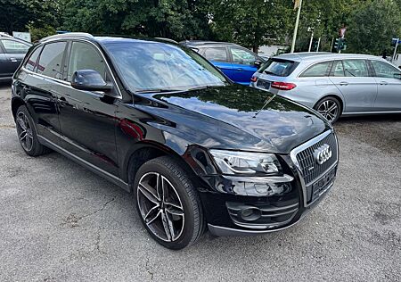 Audi Q5 Q52.0 TFSI quattro , 8xAlu , AHK , Inspek.TÜVNeu