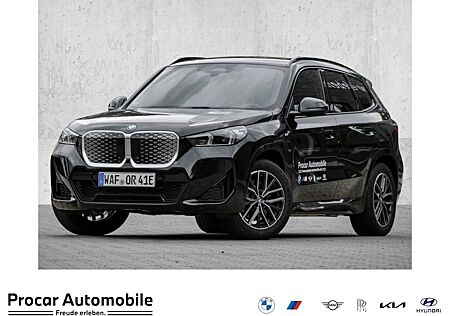 BMW iX1 xDrive30 U11 XE2 M Sport HUD ACC RFK NAVI
