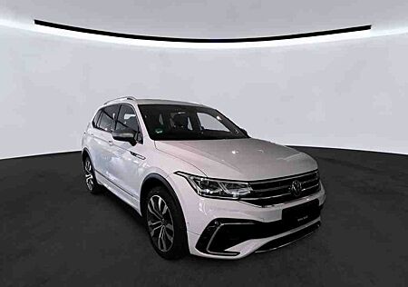 VW Tiguan Allspace Volkswagen R-LINE 4M/7SITZE/PANO/MATRIX/KAM