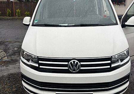 VW T6 Transporter Volkswagen Bus Caravelle Comfortline lang