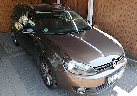 VW Golf Volkswagen 1.6 TDI MATCH Variant MATCH