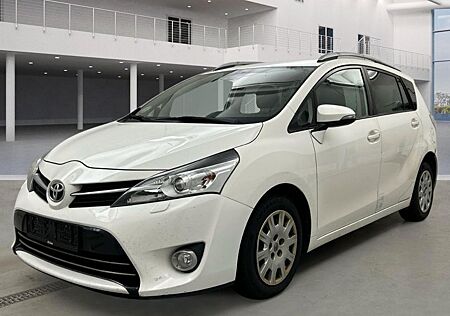Toyota Verso VAN