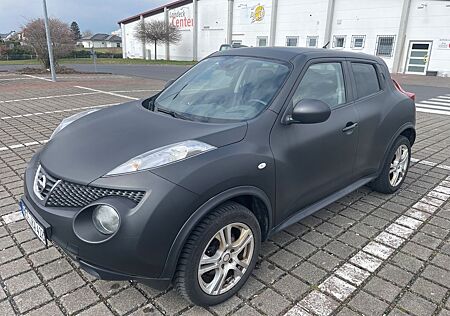 Nissan Juke 1.6 DIG-T Pure Black 4x2 Pure Black