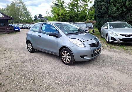 Toyota Yaris Cool