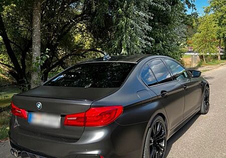 BMW M5 Carbon 360 Grad B&O Scheckheftgepflegt MwSt