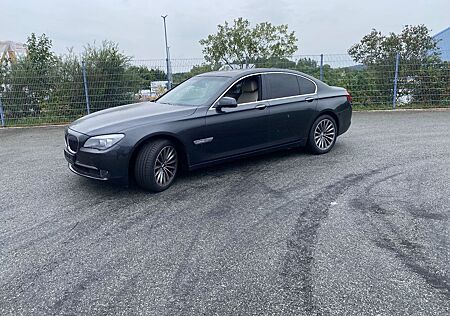 BMW 730d Limousine Voll Leder.Sehr viele Extras!!