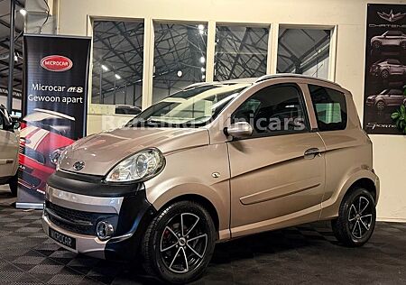 Microcar M.Go DCI Paris Mopedauto Leichtmobile Minicar 45