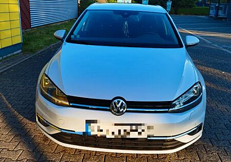 VW Golf Volkswagen 2.0 TDI Sound Sound