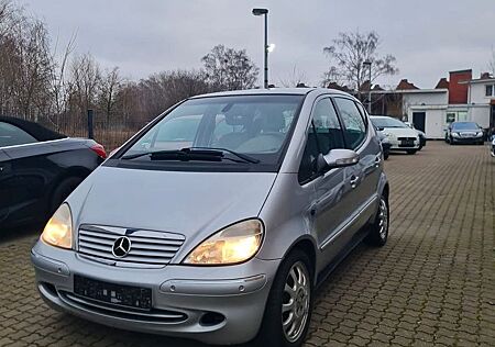 Mercedes-Benz A 190 AVANTGARDE
