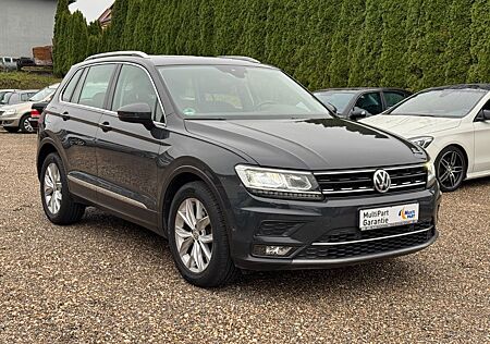 VW Tiguan Volkswagen 2.0 TDI Highline | 1.Hand | ACC | Pano.|