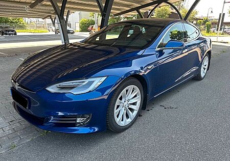 Tesla Model S Long Range 2.Hand gepflegt !