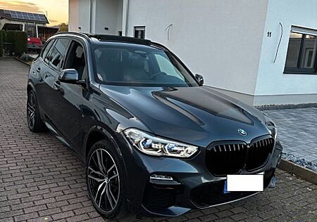 BMW X5 xDrive45e M-Paket / Voll-Ausst/ Individual