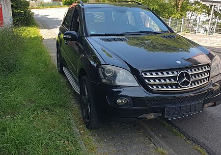 Mercedes-Benz ML 320 CDI 4MATIC - ALU TÜV NEU Apple Carplay