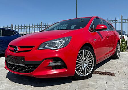 Opel Astra J Sports Tourer BiTurbo