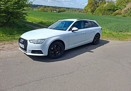 Audi A4 2.0 TDI ultra S tronic Avant -