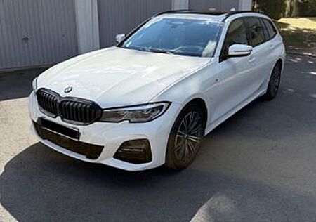 BMW 330e Touring M Sport | Panorama | Head-Up | HuK