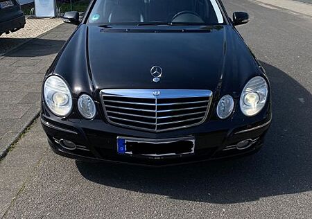 Mercedes-Benz E 280 CDI AVANTGARDE SPORTPAKET