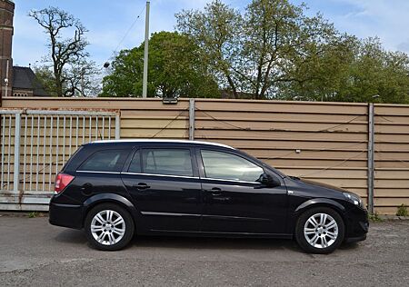 Opel Astra Caravan Innovation "110 Jahre"1.HAND*LEDER*XENON