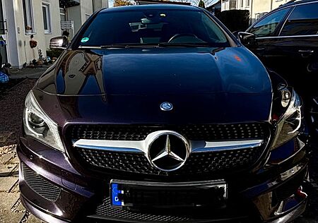 Mercedes-Benz CLA 180 Shooting Brake AMG Line