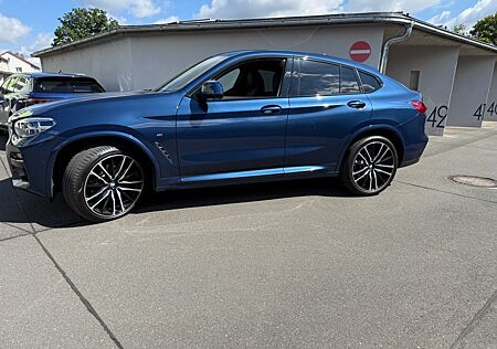 BMW X4 M X Drive..