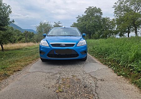 Ford Focus 1,8 Ghia Turnier Ghia