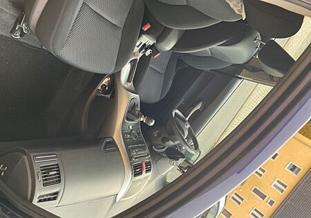 Toyota Auris 1,33-l-Dual-VVT-i -