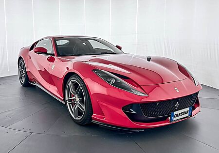 Ferrari 812 6.5 V12 Superfast DCT