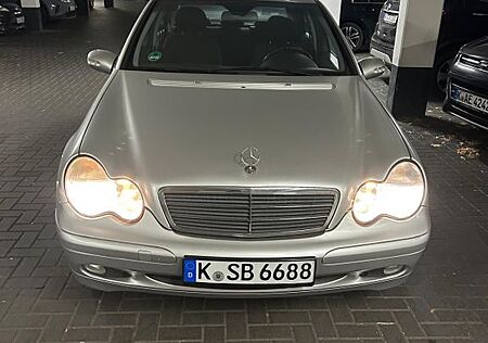 Mercedes-Benz C 180 CLASSIC Classic