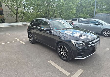 Mercedes-Benz GLC 250 d 4MATIC Autom. - Panorama und AMG Paket