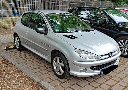 Peugeot 206 Quiksilver 110 Quicksilver