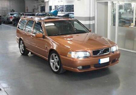 Volvo V70 R AWD R