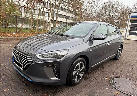 Hyundai Ioniq 1.6l GDi HYBRID Style Style