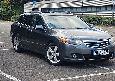 Honda Accord Tourer 2.2 i-DTEC Executive Automatik...
