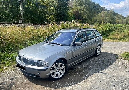 BMW 320i touring -