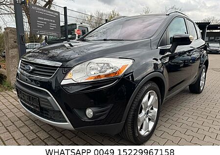 Ford Kuga 2.5T AUT. 4X4 NAVI AHK LEDER PANORAMA KLIMA