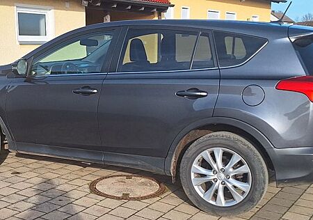 Toyota RAV 4 2,2-l-D-4D 4x4 Comfort Automatik Comfort