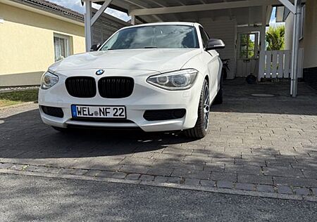 BMW 116d / Xenon / Navi / AUX / 18 Zoll