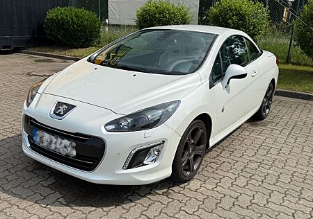 Peugeot 308 308CC Cabrio-Coupe TOP Zustand mit wenigen KM